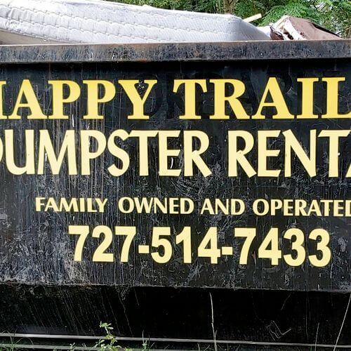 Logo belonging to Happy Trails 2 U providing cleaning and waste removal for your home or business operating in and around New Port Richey and Holiday, FL.